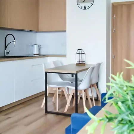 Stunning Apartment In Zator With Wifi *